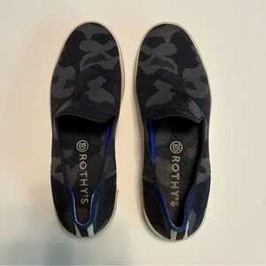 Rothy's Black and Gray Camouflage Sneakers Size 9